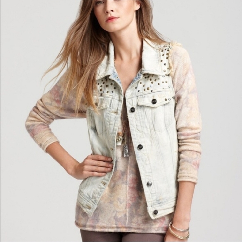 Free People acid wash studded denim vest with pockets, sz S
